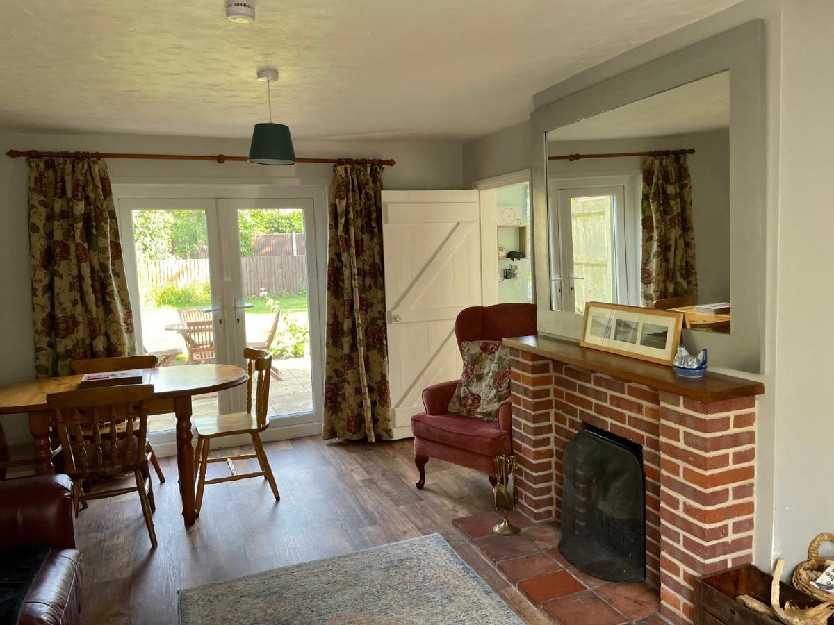 Betty'S Cottage - Traditional Norfolk Farm Cottage Swafield Exteriör bild